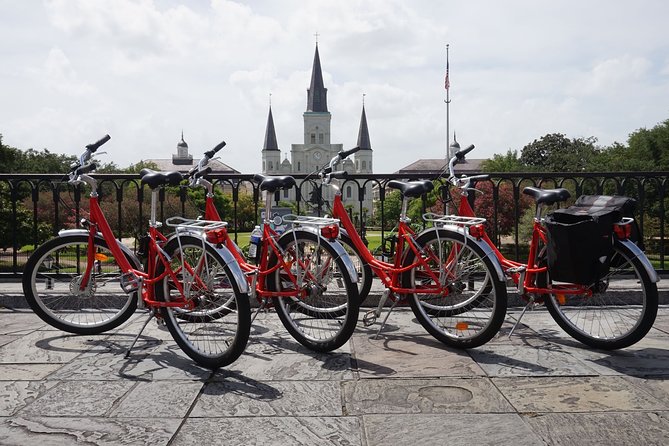 New Orleans French Quarter & Cemetery Bike Tour - Stop 1: French Quarter streets that teach you the neighborhood layout