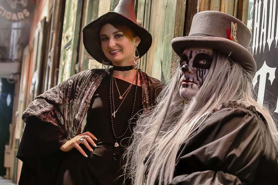 New Orleans: French Quarter Ghost and Legends Walking Tour - Finding the starting point: St. Peter Street and easy navigation