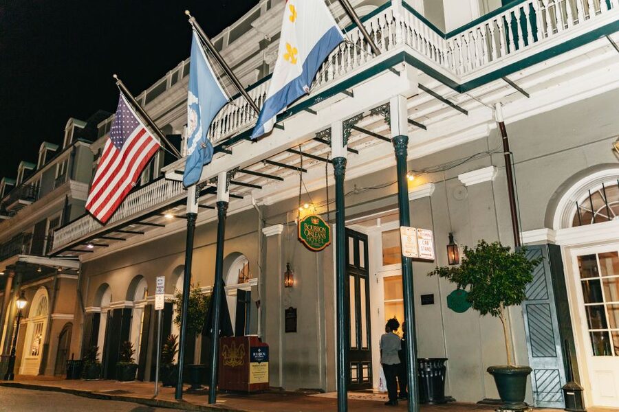 New Orleans: French Quarter Ghost Tour with Interior Visit - Old Ursuline Convent: the “why” behind the eeriness