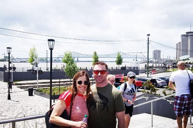 New Orleans French Quarter History Walking Tour - Starting at Jackson Square: where the story has a loud beginning
