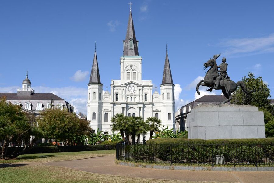New Orleans: French Quarter Saints & Sinners History Tour - The tone: thrilling tales, but with a moral core