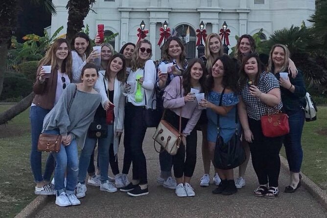 New Orleans French Quarter: Seasonal Christmas Tour - Tips to Make Your Walk Go Smoothly