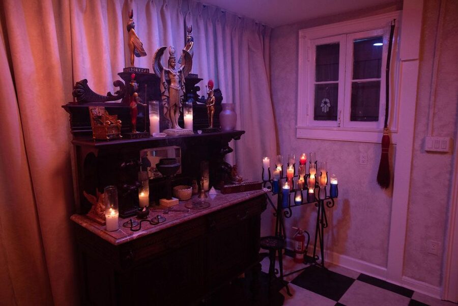 New Orleans: French Quarter, Witches, Voodoo, & Ghost Tour - Guide Energy: Why Jamie and David Get Mentioned