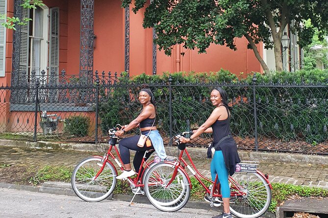 New Orleans Garden District and Cemetery Bike Tour - St. Joseph’s Cemetery stop: tradition, crypts, and a 20-minute reality check