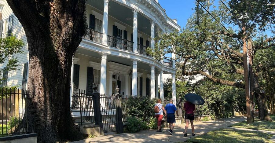 New Orleans : Garden District Architecture Walking tour - Why the Garden District Walk Feels Like a Living Museum