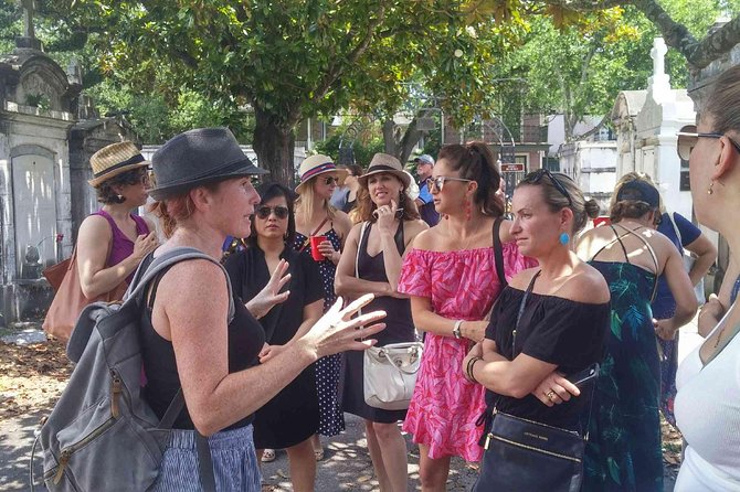 New Orleans Garden District Food & History Tour (10am Everyday) - The Guide Factor: Michelle Mashon and the Value of Local Direction