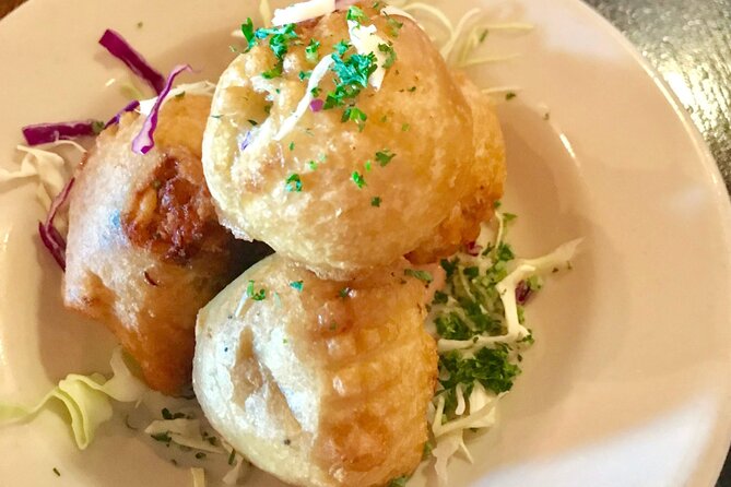 New Orleans Garden District Food & History Tour with Local Guide - Dat Dog for exotic sausages: what to expect if you’re curious