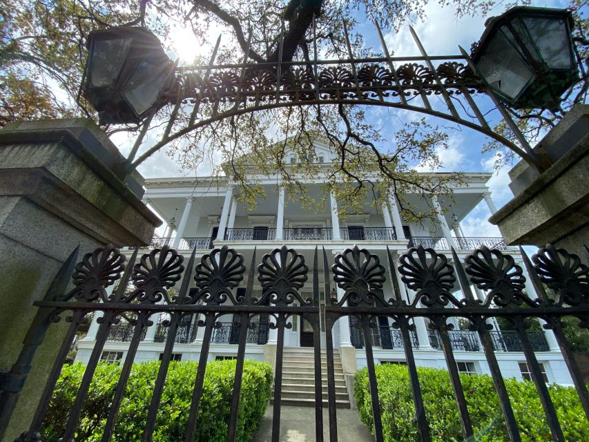 New Orleans Garden District Tour - Buckner Mansion: quick, classic, and worth the stop