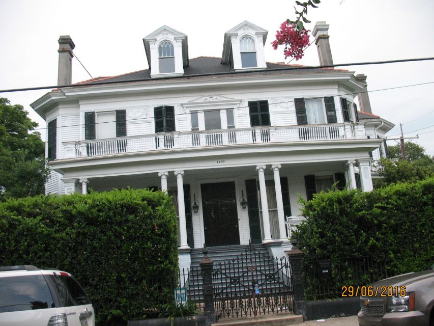New Orleans: Garden District Walking Tour - Garden District highlights you’ll actually notice