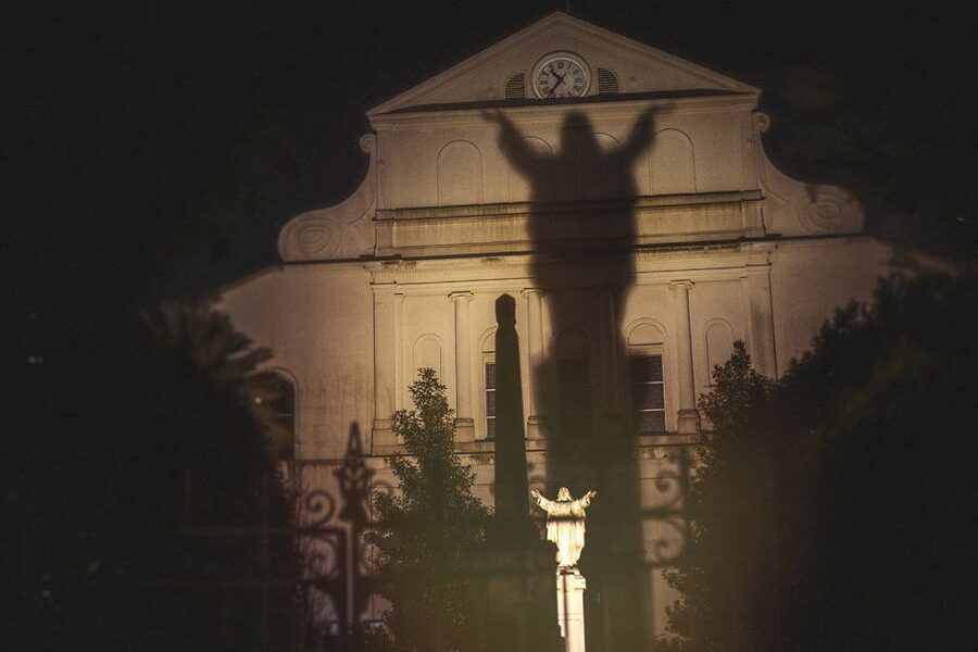 New Orleans: Ghost, Crime, Voodoo, and Vampires Guided Tour - Quick hits before you go