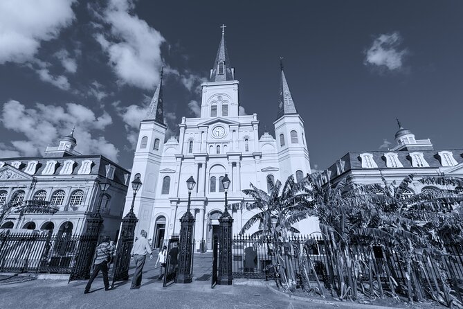 New Orleans Ghost Tour: Go Inside a Haunted Location - What Makes This New Orleans Ghost Tour Different