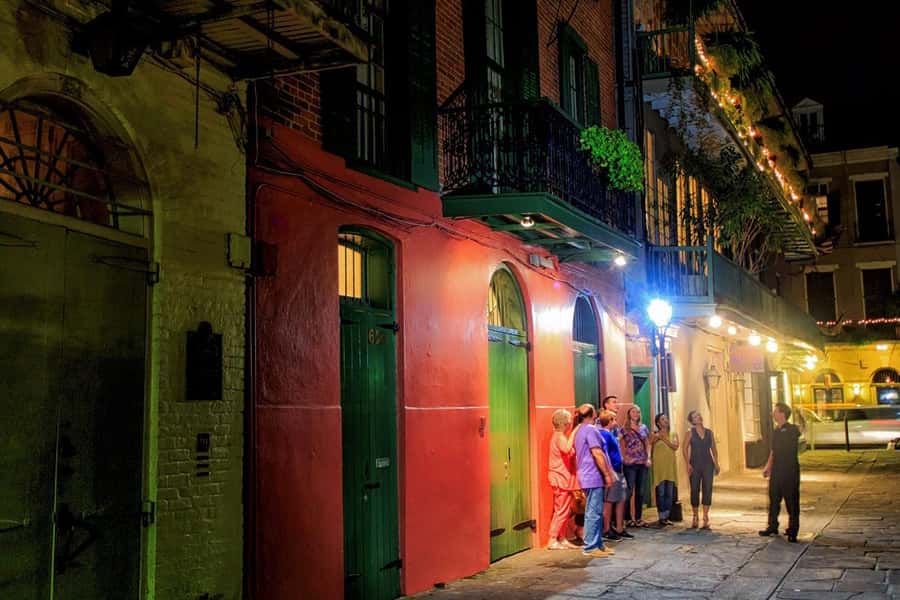 New Orleans: Ghosts & Spirits Interactive Walking Tour - Price and value: is $27 worth two haunted hours?