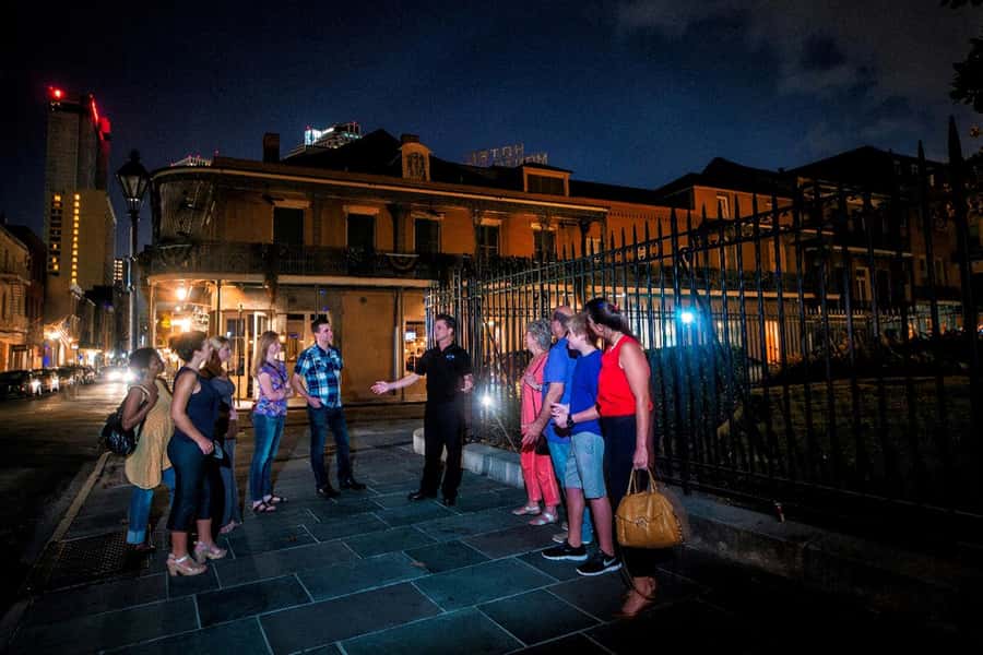 New Orleans: Ghosts & Spirits Interactive Walking Tour - Should you book this New Orleans Ghosts & Spirits Interactive Walking Tour?