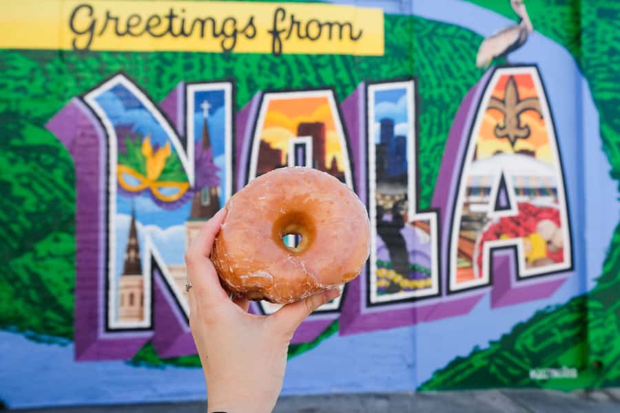 New Orleans: Guided Delicious Beignet Tour with Tastings - Walking the Sweet Route: Garden District Meets Magazine Street