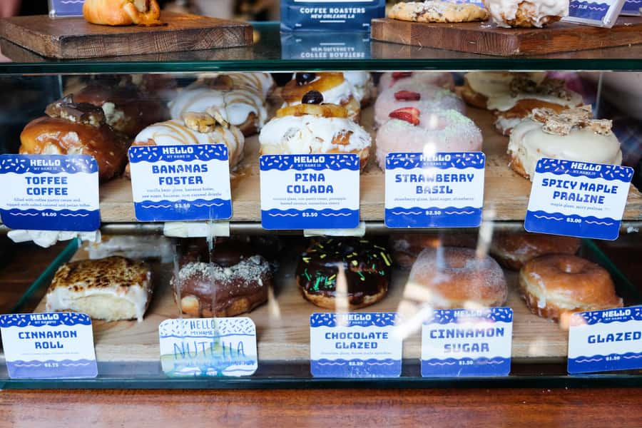 New Orleans: Guided Delicious Beignet Tour with Tastings - Magazine Street Sights While Your Tastes Evolve