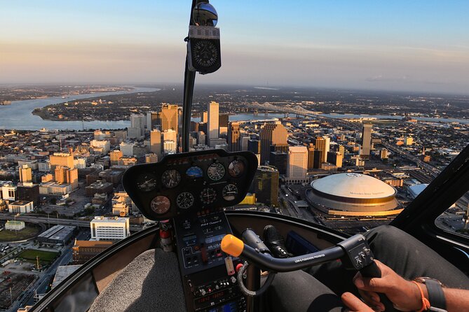 New Orleans Helicopter City Tour - 3-Person Max, Weight Limits, and the Practical Reality of Boarding