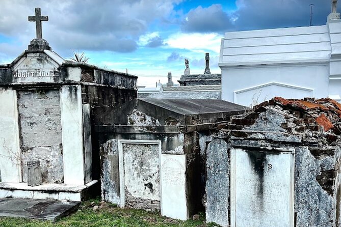 New Orleans Historic Cemetery Walking Tour - Cemeteries as New Orleans history, without the fluff