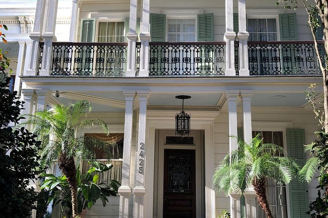 New Orleans Homes of the Rich and Famous Tour of the Garden District - Who This Tour Fits Best