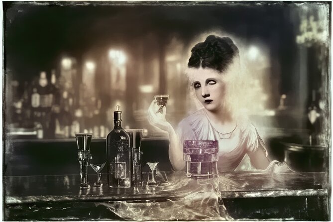 New Orleans Lewd Spirits Haunted Tour with Bar Stops - Meeting at 815 Toulouse and how the two-hour flow works