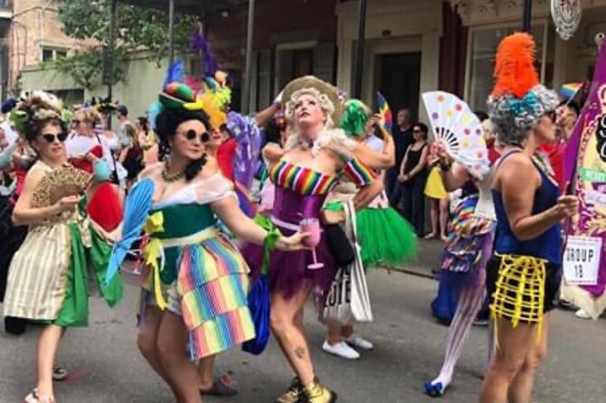 New Orleans Mardi Gras 2026 Experience - Landmark Stops You Can Actually Point To: St. Louis Cathedral, Cabildo, Old Ursuline Convent