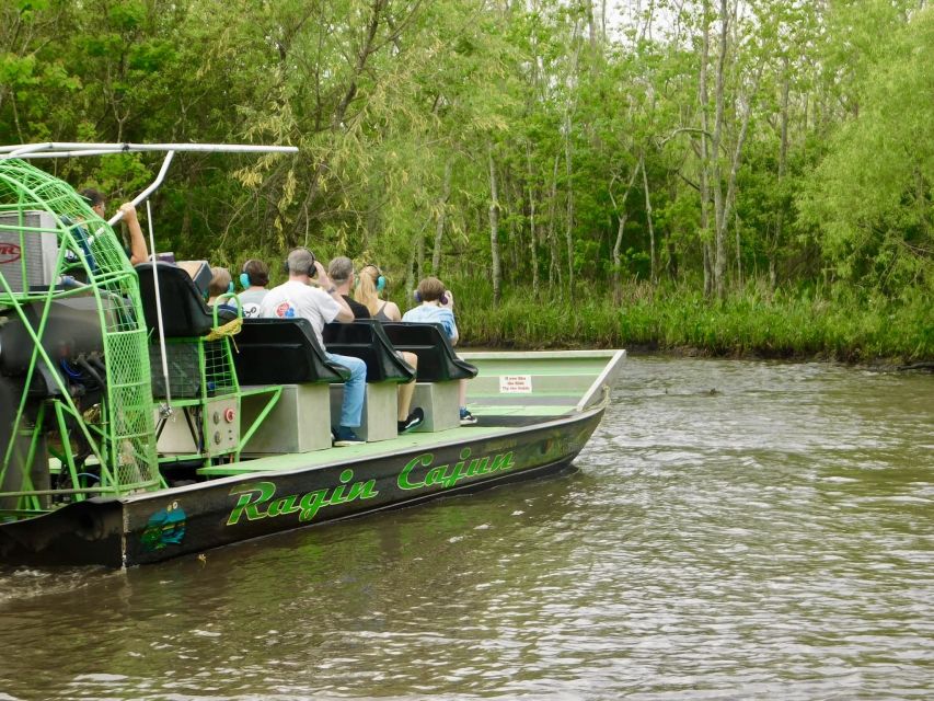 New Orleans: Oak Alley or Laura Plantation & Airboat Tour - 8:00 am pickup and the logistics that make or break the day