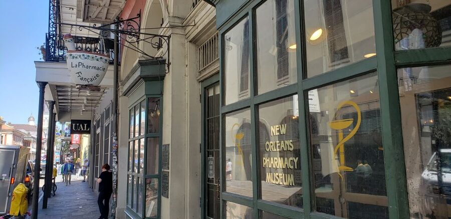 New Orleans: Pestilence and Plagues Guided Tour - Voodoo, religion, and unconventional medicine on the block