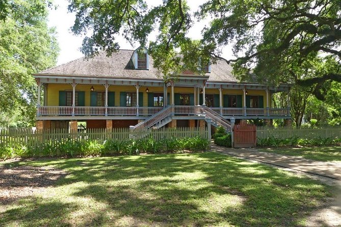 New Orleans Plantation Tour with Transportation - Oak Alley’s Live-Oak Drive and Why It Matters