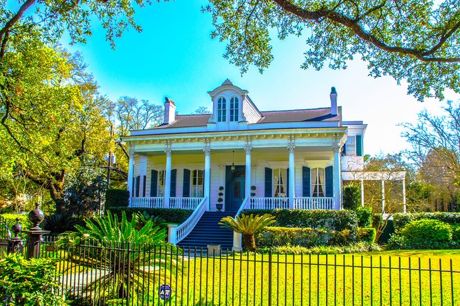 New Orleans Private City Tour - Musician’s Village + the Oldest Streetcar: Don’t Skip the Weird Stuff
