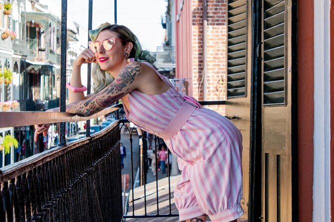 New Orleans Private Photo Shoot with Professional Photographer - Getting the best results: pose direction, patience, and heat strategy