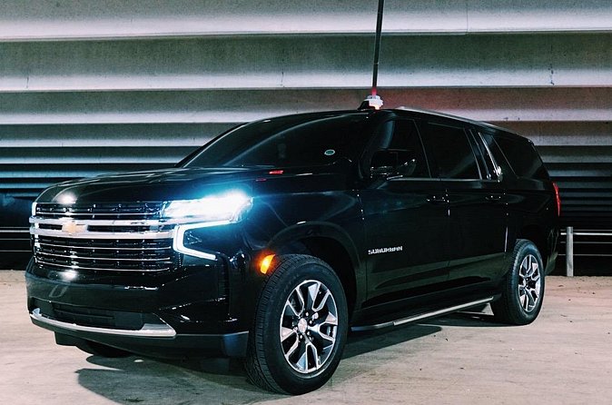 New Orleans Round Trip Chauffeur Driven Transport by Executive SUV - Flight tracking and notifications: the feature that can save your sanity