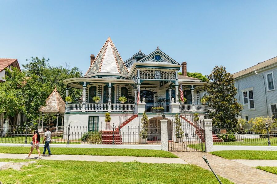 New Orleans: Sightseeing Bus Tour - Musicians’ Village and Degas House: Smaller Stops, Strong Context