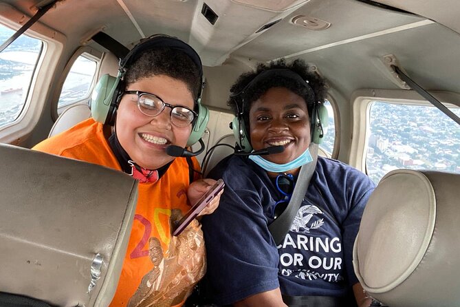New Orleans Sightseeing Flight - Headsets, Live Commentary, and What Makes the Pilot Narration Work