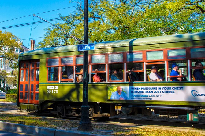 New Orleans Small-Group City Tour by Van - Garden District Home Views: Antebellum Beauty in a Quick Look