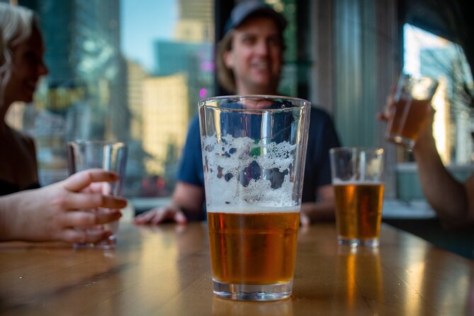 New Orleans Small-Group History Tour Pub Crawl of The Irish Channel - Happy Hour vs Dry Run: pick the night you want