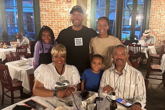New Orleans Soul Food Tour with Hotel Pickup and Drinks - Souvenir Badge, Shirt, or Hat: A Nice Little Take-Home