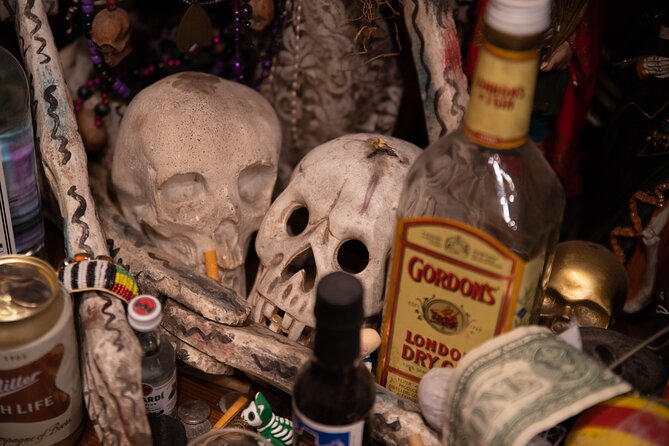 New Orleans Spirits & Spells: Witchcraft, Voodoo, and Ghost Tour - Spellcasting ritual: what you can expect when your group participates