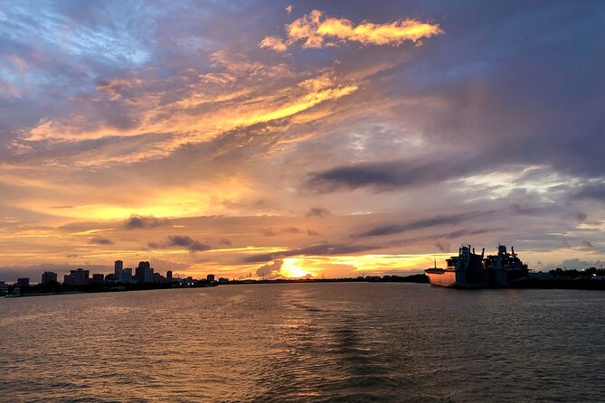 New Orleans Steamboat Natchez Jazz Cruise with Dinner Option - Dinner upgrade: Creole buffet comfort food, served family-style style and by the clock