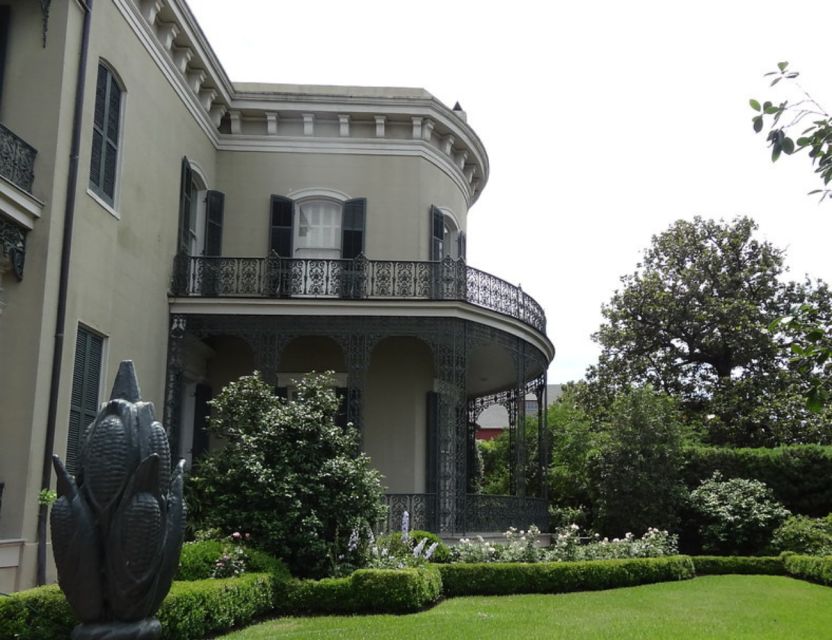 New Orleans: Tombs and Mansions of the Garden District - Key points I’d plan around
