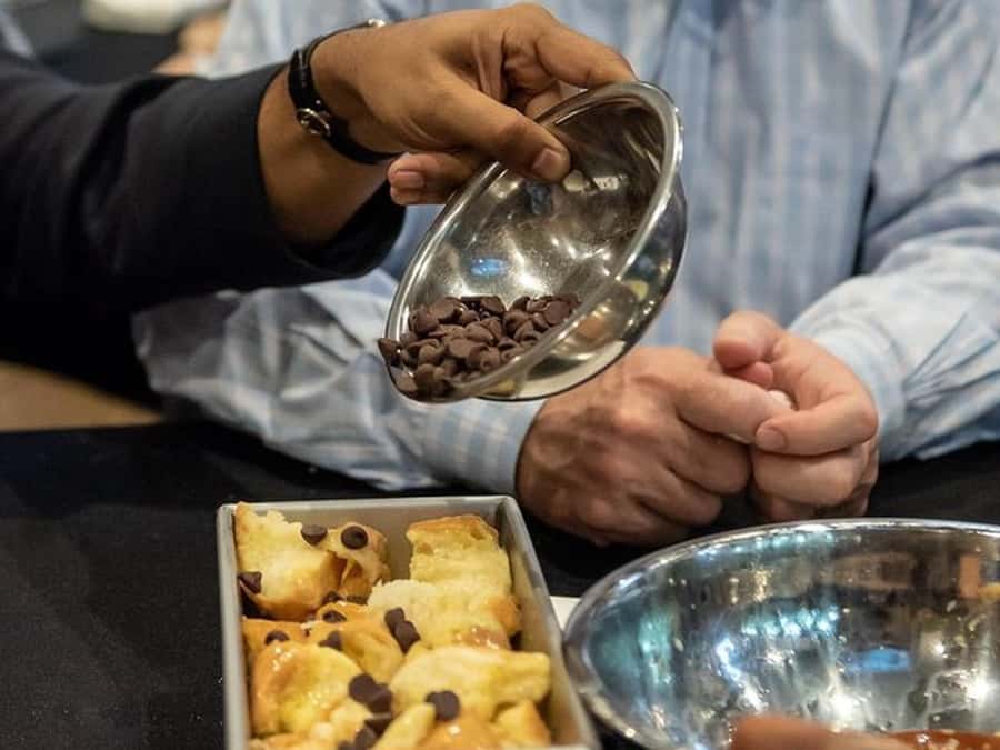 New Orleans: Traditions Cooking Class - What You Actually Cook: Barbecue Shrimp, Jambalaya, Bread Pudding