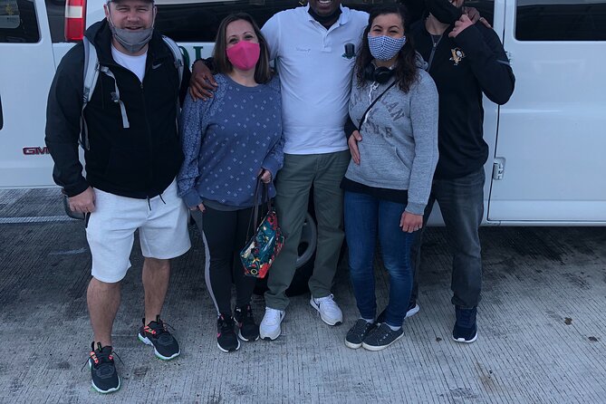 New Orleans Transportation Service - The Meet-and-Greet System: Texts, Business Cards, and Mobile Tickets