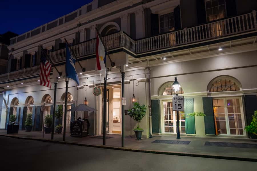 New Orleans: True Crime Pub Crawl - Guides Make or Break the Night (and This One Gets the Right People)