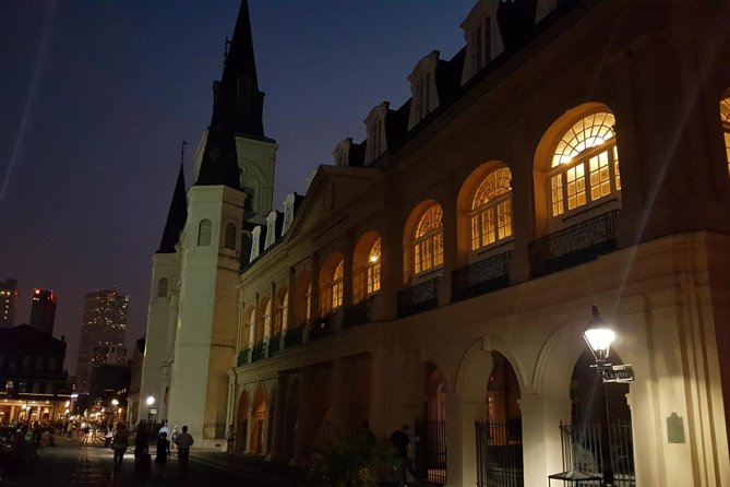 New Orleans True Murder Tour: Sinister Criminal Intentions - LaLaurie Mansion stop: the Madame LaLaurie angle and expectations to set