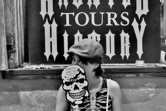 New Orleans Vampire Walking Tour - Stop 1: Saint Louis Cathedral and your first set of “maybe” clues