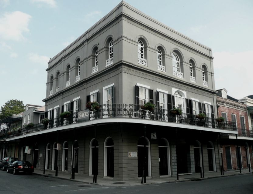 New Orleans: Voodoo Legends, Vampires & Magic Walking Tour - Key takeaways before you book