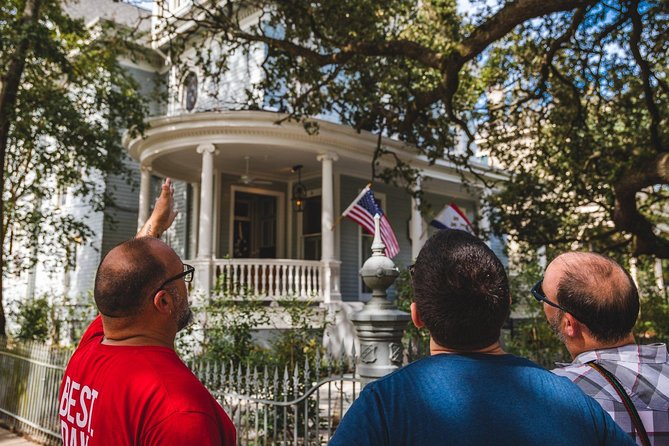 New Orleans Walking Tour: Garden District Stories - Where the Garden District walk starts (and how it helps you)