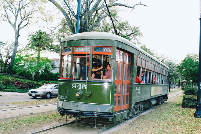 NOLA Garden District and Gates of Lafayette Cemetery Tour - What You’ll Actually See Outside the Gates (and How to Set Expectations)