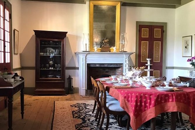 Oak Alley or Laura Plantation Tour from New Orleans - Price and value: does $69 make sense?
