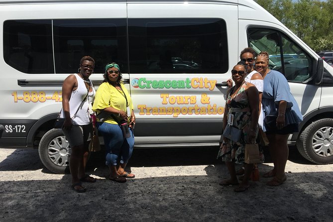 Oak Alley Plantation and Airboat Combo Tour by Bus - Guides can make or break the day: the names worth remembering