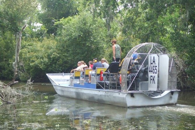Oak Alley Plantation and Large Airboat Swamp Tour from New Orleans - House Rules and Lunch Choices You’ll Be Glad You Thought About