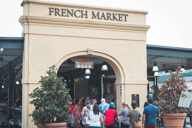 Private New Orleans French Quarter Favorites Food Tour - Souvenirs and extra spending: what’s included and what’s not